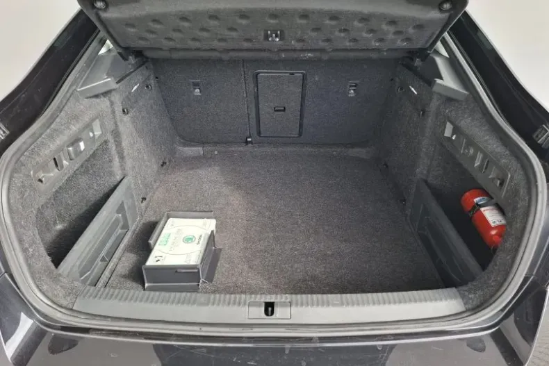 Skoda Superb din 2019 cu 75.881 km - oferta SKO133251 - foto 5