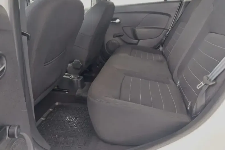 Dacia Logan din 2020 cu 68.912 km - oferta DAC133261 - foto 7