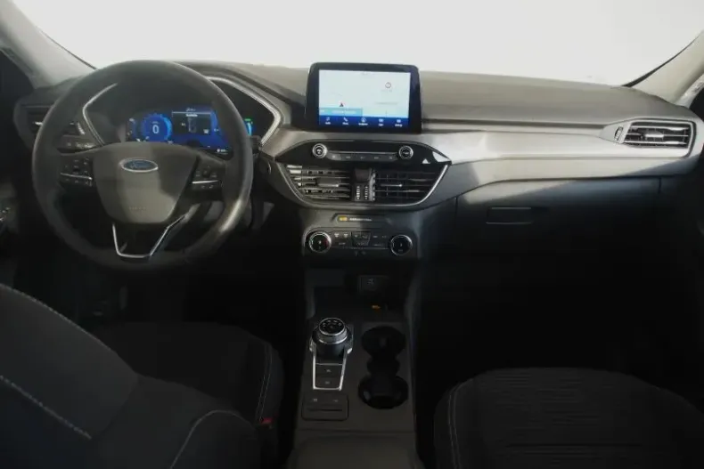 Ford Kuga din 2023 cu 10.101 km - oferta FOR133262 - foto 3