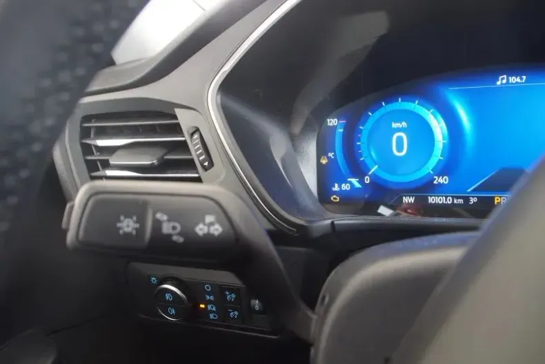 Ford Kuga din 2023 cu 10.101 km - oferta FOR133262 - foto 15