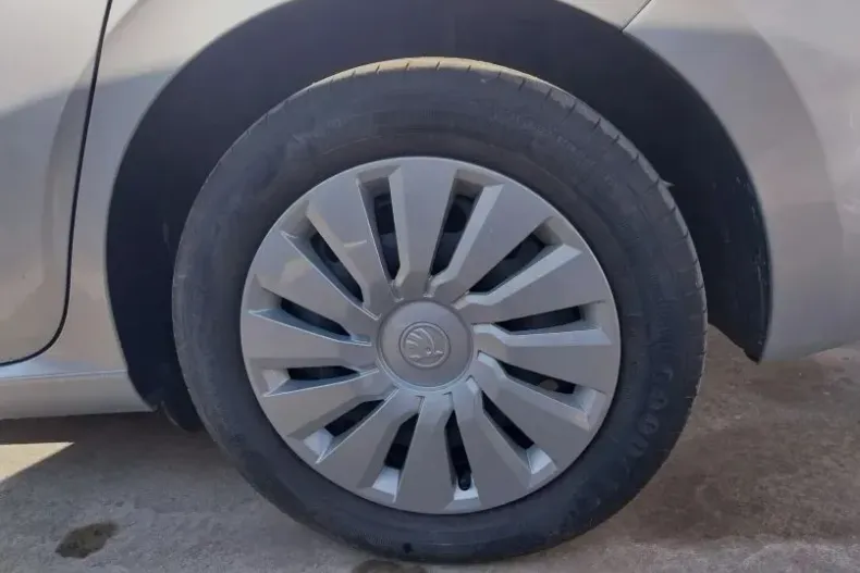 Skoda Scala din 2022 cu 60.775 km - oferta SKO133263 - foto 4