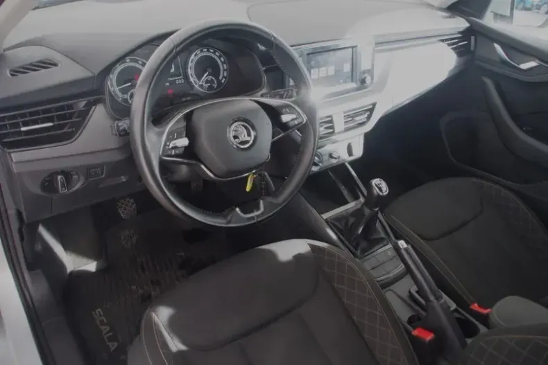 Skoda Scala din 2022 cu 60.775 km - oferta SKO133263 - foto 8
