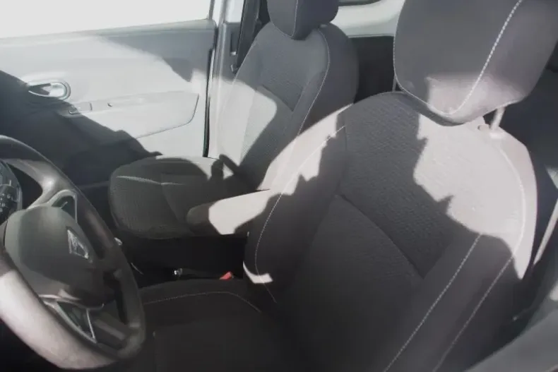 Dacia Dokker din 2019 cu 47.211 km - oferta DAC133264 - foto 6