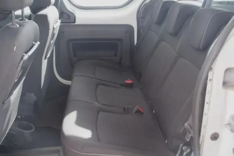 Dacia Dokker din 2019 cu 47.211 km - oferta DAC133264 - foto 7