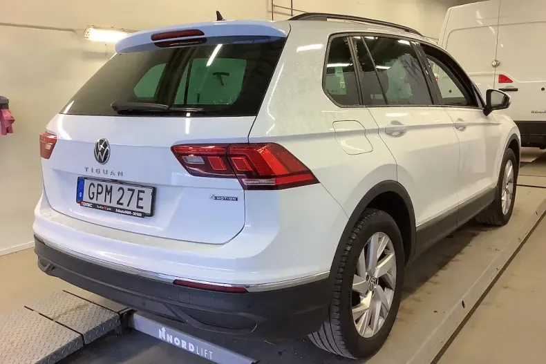 Volkswagen Tiguan din 2021 cu 165.358 km - oferta VOL133273 - foto 4