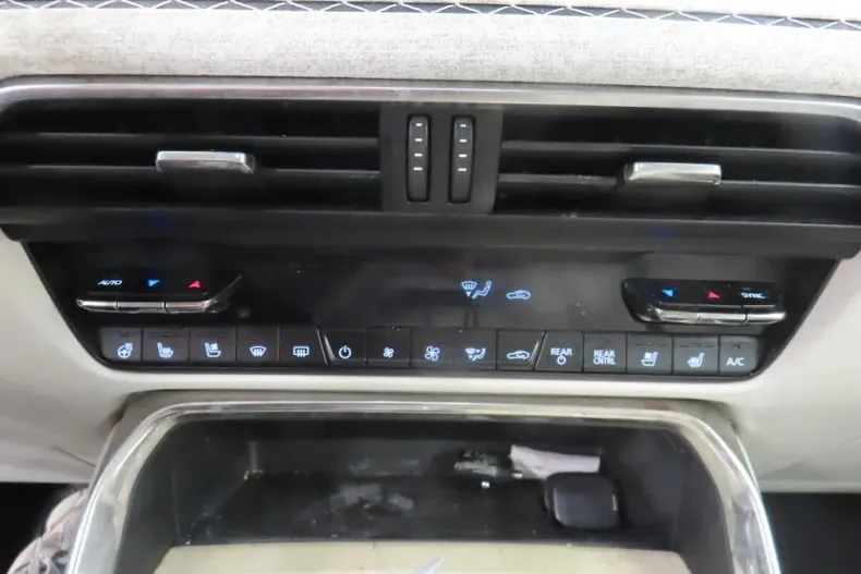 Mazda CX-80 din 2025 cu 9.216 km - oferta MAZ133279 - foto 7