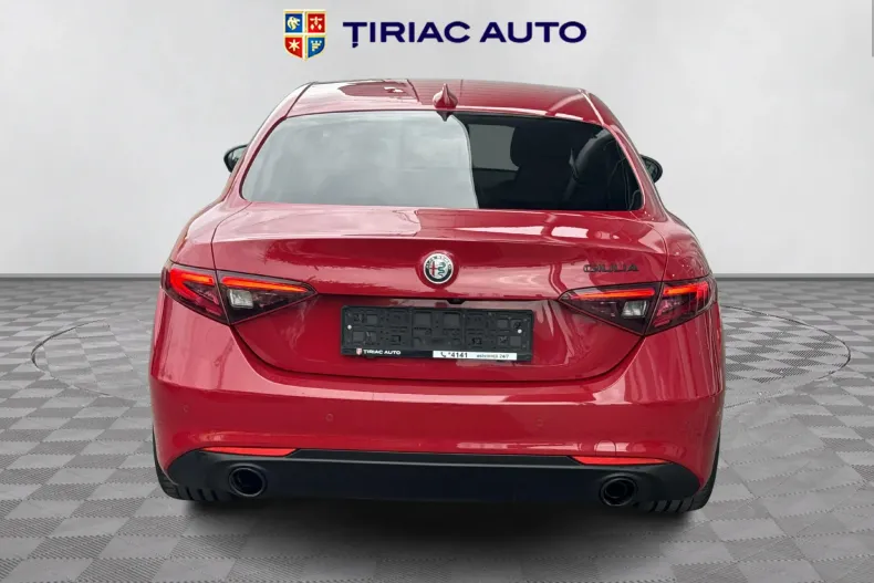 Alfa Romeo Giulia din 2021 cu 121.430 km - oferta ALF133289 - foto 4