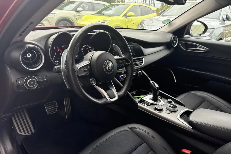 Alfa Romeo Giulia din 2021 cu 121.430 km - oferta ALF133289 - foto 9