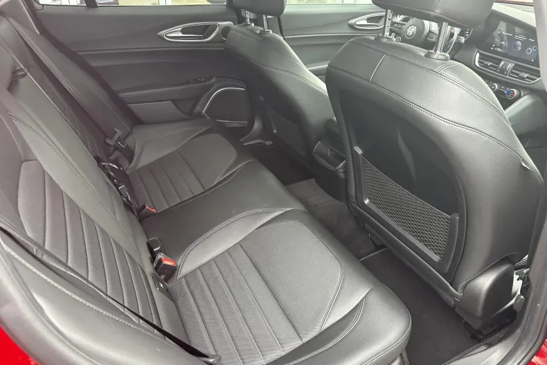 Alfa Romeo Giulia din 2021 cu 121.430 km - oferta ALF133289 - foto 19