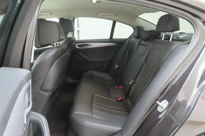 BMW Seria 5 din 2021 cu 117.094 km - oferta BMW133295 - foto 8