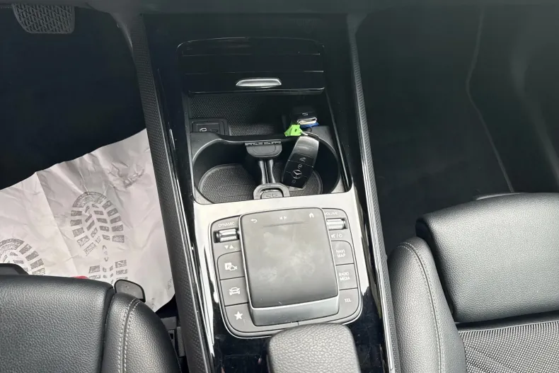 Mercedes-Benz GLA din 2021 cu 126.086 km - oferta MER133302 - foto 17