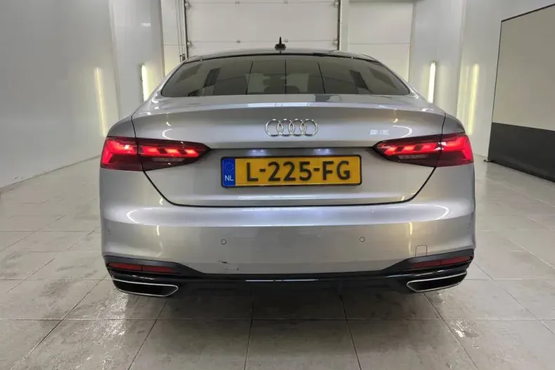 Audi A5 din 2021 cu 84.073 km - oferta AUD133305 - foto 3