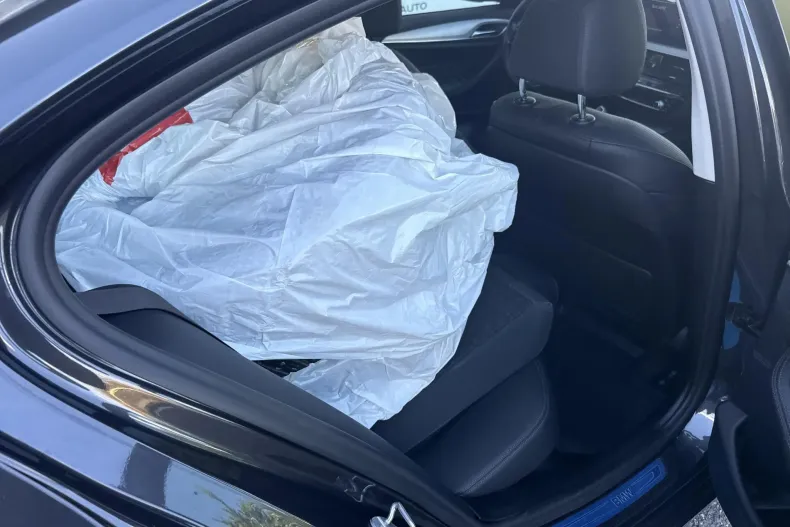 BMW Seria 5 din 2021 cu 99.216 km - oferta BMW133307 - foto 22