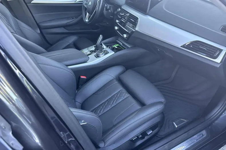 BMW Seria 5 din 2021 cu 99.216 km - oferta BMW133307 - foto 24