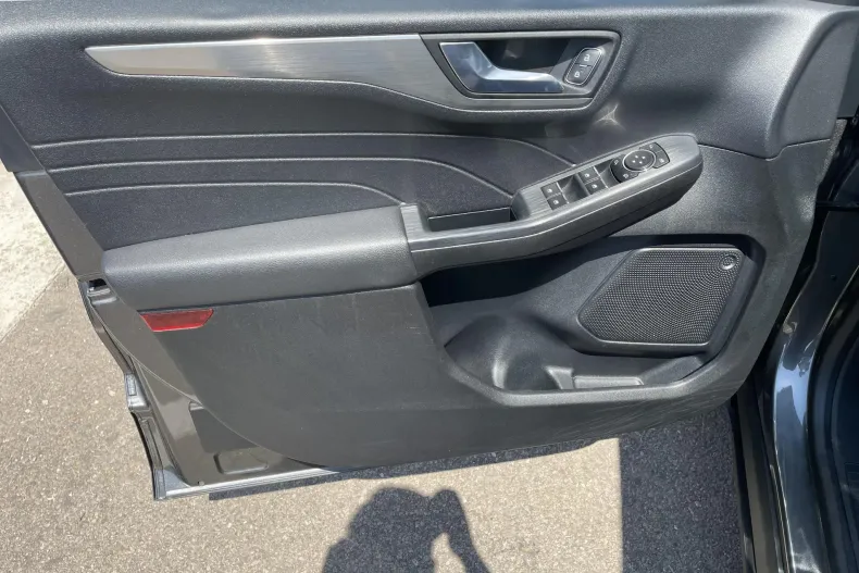 Ford Kuga din 2022 cu 75.816 km - oferta FOR133320 - foto 10