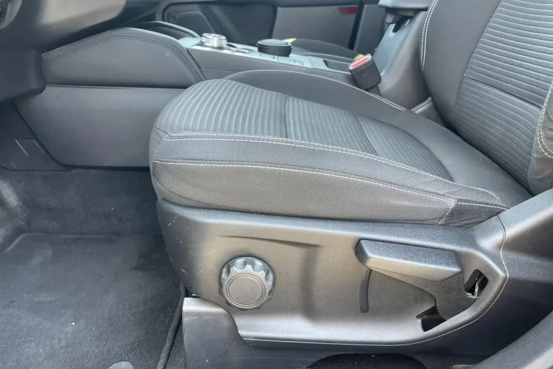 Ford Kuga din 2022 cu 75.816 km - oferta FOR133320 - foto 11