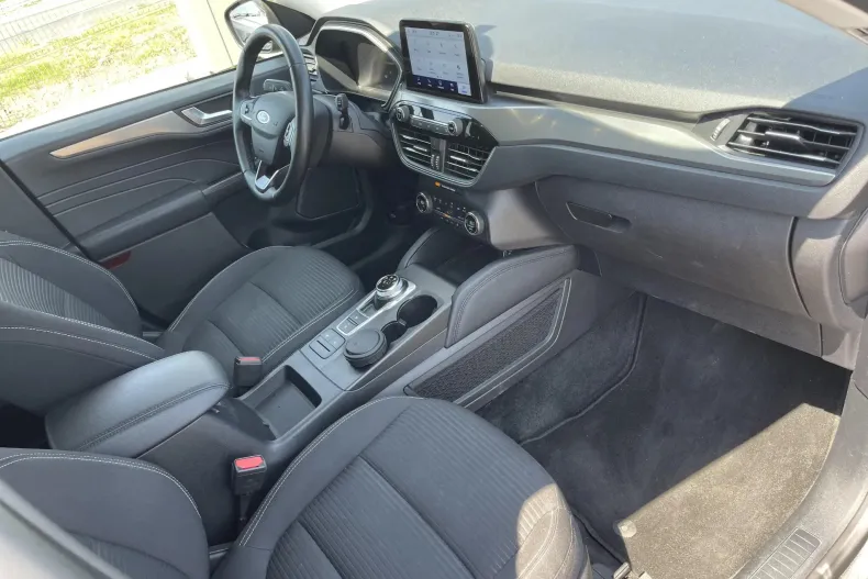 Ford Kuga din 2022 cu 75.816 km - oferta FOR133320 - foto 27