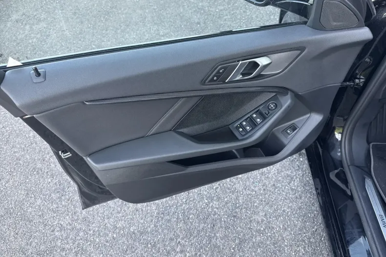 BMW Seria 1 din 2023 cu 60.568 km - oferta BMW133326 - foto 12