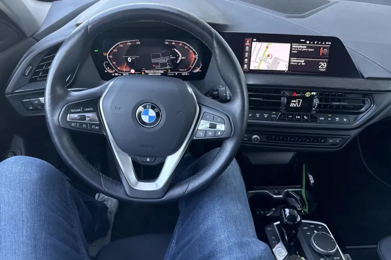 BMW Seria 1 din 2023 cu 60.568 km - oferta BMW133326 - foto 13