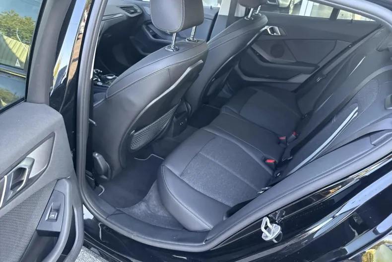 BMW Seria 1 din 2023 cu 60.568 km - oferta BMW133326 - foto 19