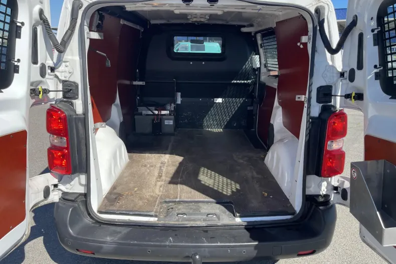 Citroën Jumpy din 2019 cu 79.827 km - oferta CIT133335 - foto 19