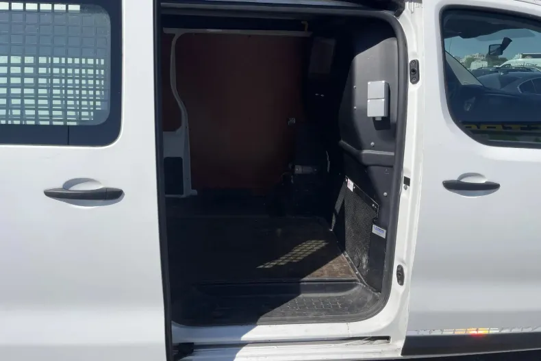 Citroën Jumpy din 2019 cu 79.827 km - oferta CIT133335 - foto 21