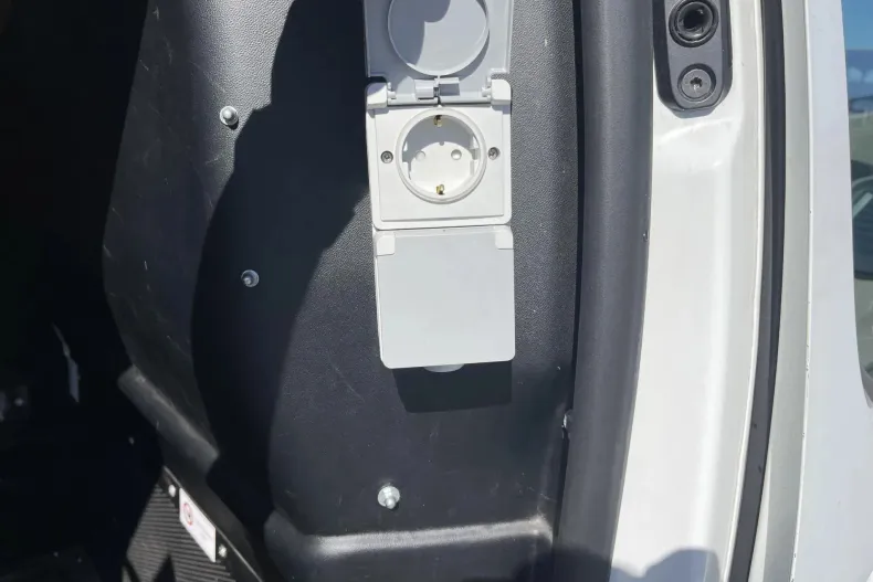 Citroën Jumpy din 2019 cu 79.827 km - oferta CIT133335 - foto 22