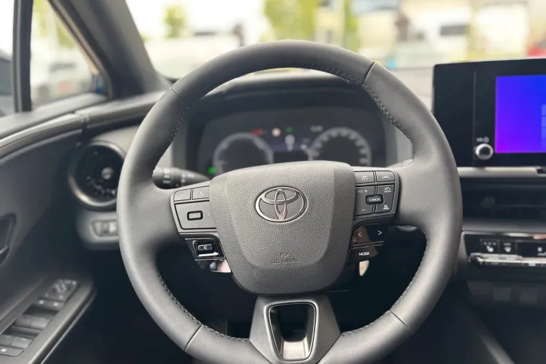 Toyota C-HR din 2025 cu 5 km - oferta TOY133390 - foto 14