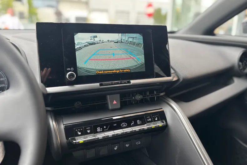 Toyota C-HR din 2025 cu 5 km - oferta TOY133390 - foto 19