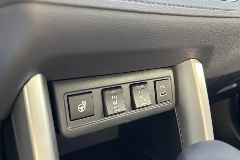 Toyota Corolla Cross din 2024 cu 234 km - oferta TOY133392 - foto 22