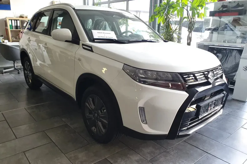 Suzuki Vitara din 2025 cu 0 km - oferta SUZ133402 - foto 2