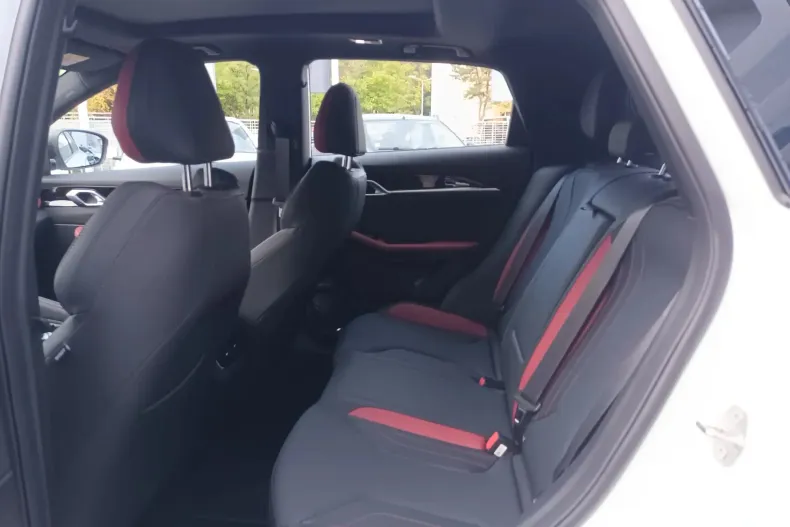 Geely Coolray din 2024 cu 28 km - oferta GEE133403 - foto 8