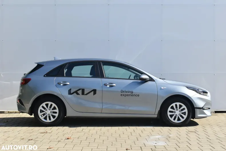 Kia Ceed din 2025 cu 112 km - oferta KIA133424 - foto 4