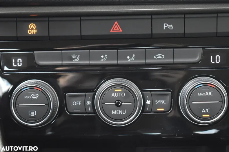 Volkswagen T-Roc din 2020 cu 103.768 km - oferta VOL133426 - foto 29