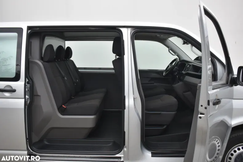Volkswagen Transporter din 2021 cu 159.582 km - oferta VOL133429 - foto 6