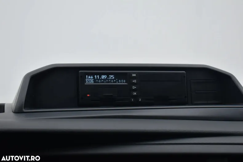 Volkswagen Transporter din 2021 cu 159.582 km - oferta VOL133429 - foto 18