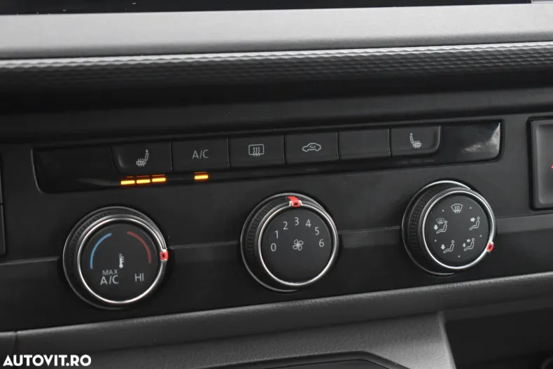 Volkswagen Transporter din 2021 cu 159.582 km - oferta VOL133429 - foto 25