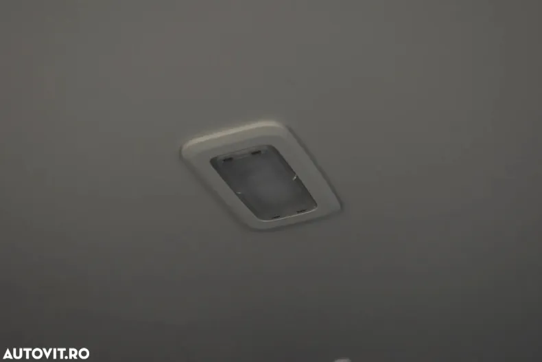 Volkswagen Transporter din 2021 cu 159.582 km - oferta VOL133429 - foto 35