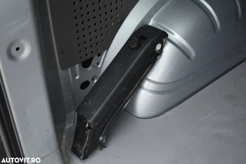 Volkswagen Transporter din 2021 cu 159.582 km - oferta VOL133429 - foto 39