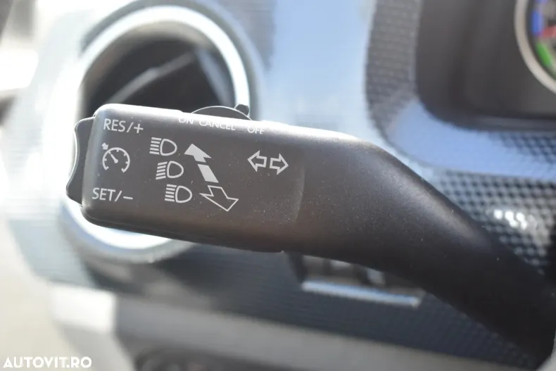 Volkswagen up! din 2022 cu 22.421 km - oferta VOL133430 - foto 14