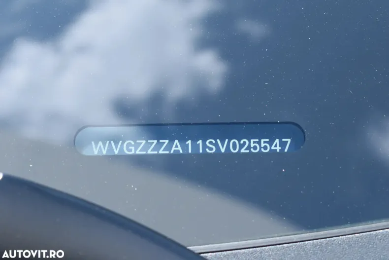 Volkswagen T-Roc din 2024 cu 485 km - oferta VOL133431 - foto 12