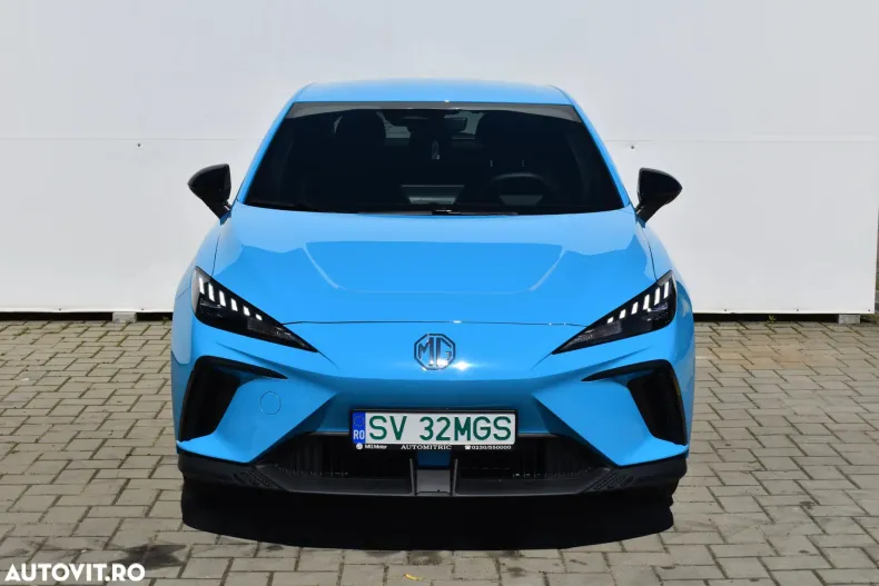 MG MG4 din 2024 cu 2.350 km - oferta MG0133442 - foto 2