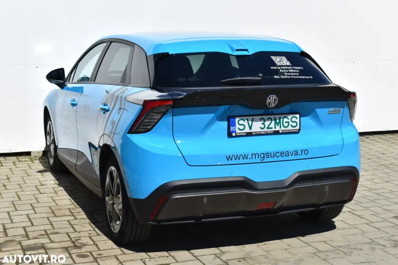 MG MG4 din 2024 cu 2.350 km - oferta MG0133442 - foto 10