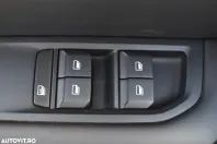 MG MG4 din 2024 cu 2.350 km - oferta MG0133442 - foto 12