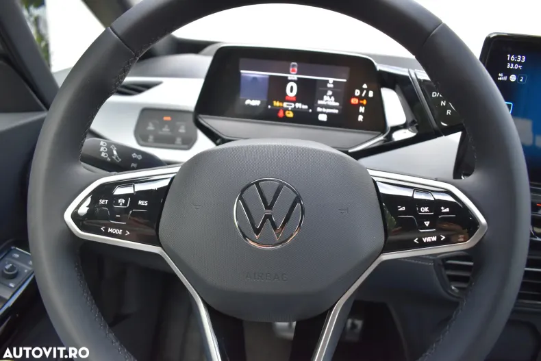 Volkswagen ID.3 din 2024 cu 5.050 km - oferta VOL133446 - foto 15