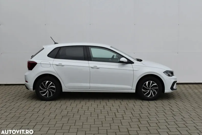 Volkswagen Polo din 2024 cu 24.128 km - oferta VOL133450 - foto 7