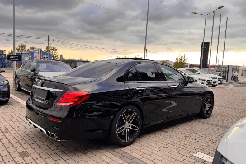 Mercedes-Benz E din 2020 cu 99.500 km - oferta MER133463 - foto 4