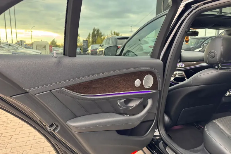 Mercedes-Benz E din 2020 cu 99.500 km - oferta MER133463 - foto 7