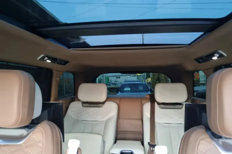 Land Rover Range Rover din 2023 cu 25.000 km - oferta LAN133465 - foto 24