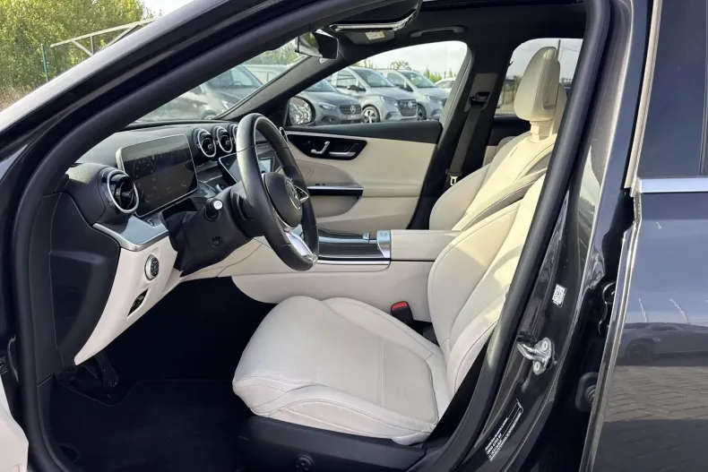 Mercedes-Benz C din 2023 cu 5.600 km - oferta MER133468 - foto 15